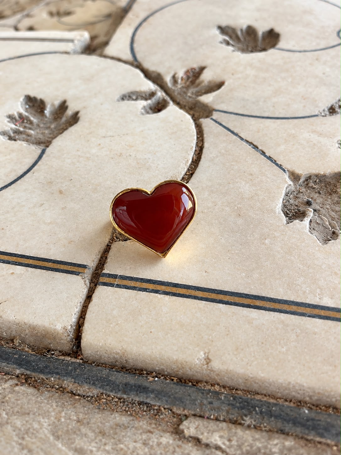 HEART RING